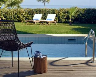 Pilot Beach Resort: Βυθιστείτε σε ένα κόσμο κρητικής γοητείας