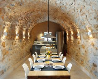 Eleanthi Residence