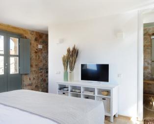 Eleanthi Residence
