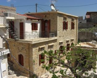 Patriko - Traditional Stone Residence