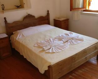 Patriko - Traditional Stone Residence