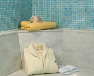 Maritsas Hotel & Suites
