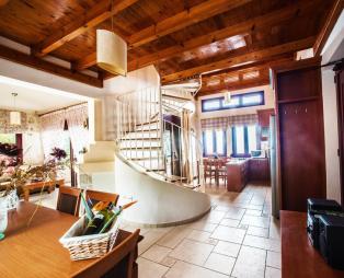Okeanides Villas