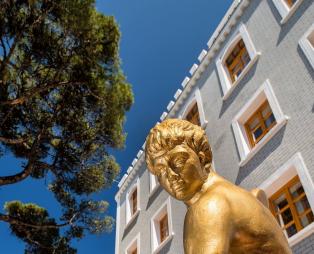 A for Art: Το εντυπωσιακό art & design hotel της Θάσου