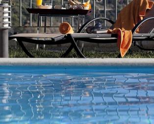 Παραθάλασσο: Σπιτική φιλοξενία μια ανάσα από τη Ναύπακτο