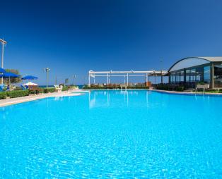 Marinos Beach Hotel-Apartments