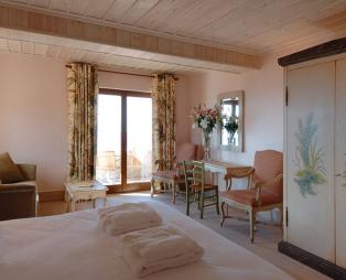 Santa Marina Arachova Resort & Spa: Υψηλή φιλοξενία στις πλαγιές του Παρνασσού