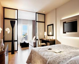 MarBella Corfu: Ένας κόσμος πολυτέλειας και μοναδικών εμπειριών