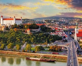 Μπρατισλάβα: Μια πόλη-έκπληξη στις όχθες του Δούναβη