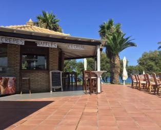 Oasis Hotel