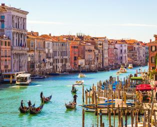 Βενετία: Ένα ταξίδι στο χρόνο και τη φαντασία