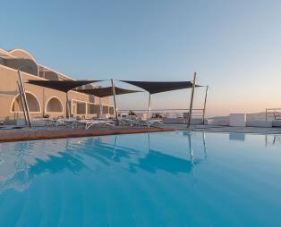 Caldera's Dolphin Suites
