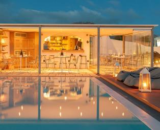 Caldera's Dolphin Suites