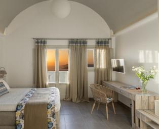 Caldera's Dolphin Suites