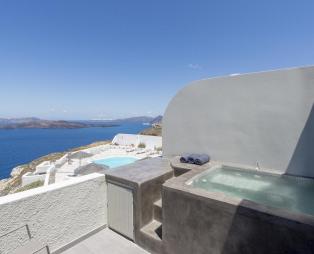 Caldera's Dolphin Suites