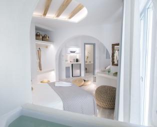 Mystique of Naxos