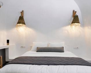 Virginia's Cave Villas