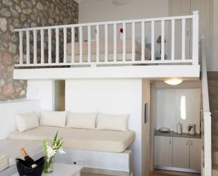 Zatrikion Santorini Villas