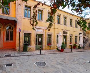 Αυτό είναι το πιο πολύχρωμο χωριό της Ελλάδας