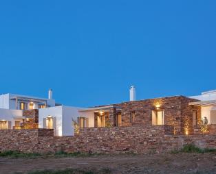 White Tinos Luxury Suites: Ο δικός σου παράδεισος στην Τήνο