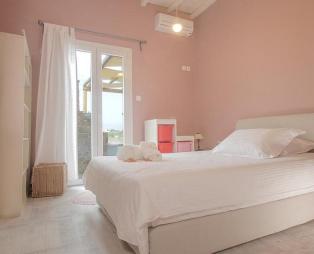 Marconi's Sea Side Villa: Όταν η πολυτέλεια συναντά την απλότητα