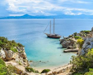 4 μονοήμερες αποδράσεις για βουτιές κοντά στην Αθήνα