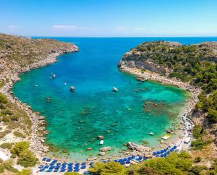 Travel+Leisure: Eλληνικό το καλύτερο νησί στην Ευρώπη για το 2020