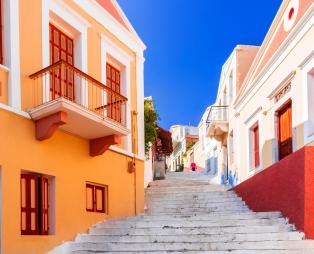 Σύμη: Έρωτας με την πρώτη ματιά