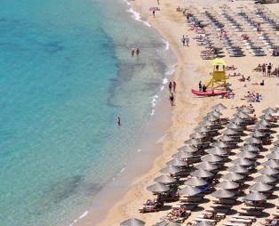 Ταξιδιωτικό περιοδικό της Τσεχίας ανέδειξε τις 10 καλύτερες παραλίες της Ελλάδας