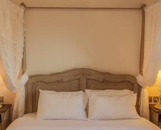 Manthos Mountain Resort & Spa