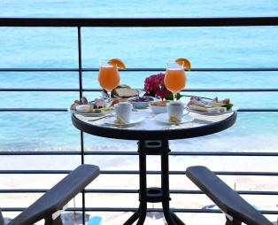 Manthos Blue Hotel