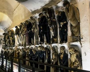 10 τρομακτικά μέρη για θαρραλέους ταξιδιώτες