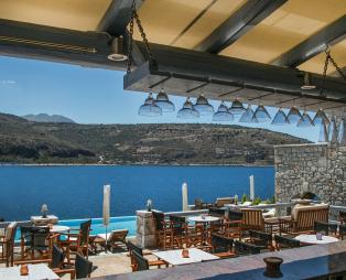 Εν Πλώ Luxury Suites: Ταξίδι στο Ομηρικό Οίτυλο
