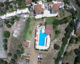 Ilaria Apartments