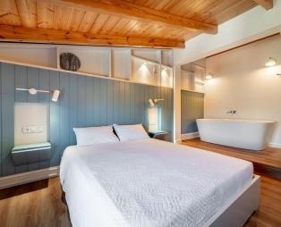 Allure Central Boutique Hotel