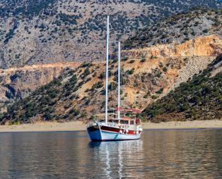 Forbes: Ένα ελληνικό νησί στα 5 υποτιμημένα διαμάντια της Μεσογείου