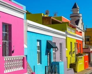 Φωτογραφικό ταξίδι στις πιο πολύχρωμες πόλεις του κόσμου