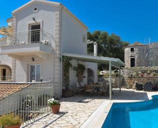 Villa Mylos