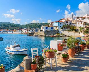 Sunday Times: Τα 12 ιδανικά ελληνικά νησιά για φέτος το καλοκαίρι
