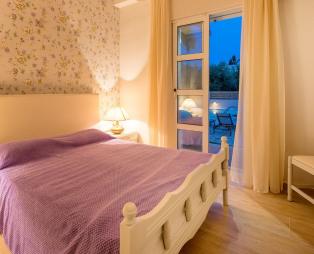 Aeolos Boutique Hotel & Suites