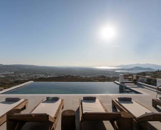 Naxos Skyline Villas