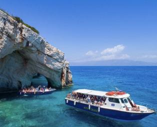 Actipis Cruises: Ονειρικές κρουαζιέρες στα νερά της Ζακύνθου