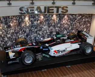 Η γνήσια Minardi του Jos Verstappen κάνει βόλτες στο Αιγαίο! (pics & vids)