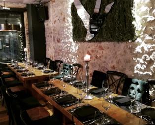Panagiota Plus: Το bar-restaurant της Αράχωβας που κερδίζει τις εντυπώσεις