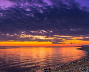 Ηλιοβασίλεμα στην παραλία της Αλεξανδρούπολης (πηγή: Shutterstock)