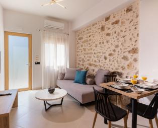 Erotokritos City Luxury Suites