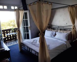 Elafos Hotel