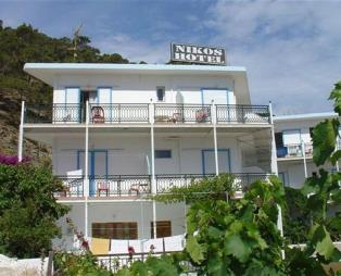 Nikos Hotel