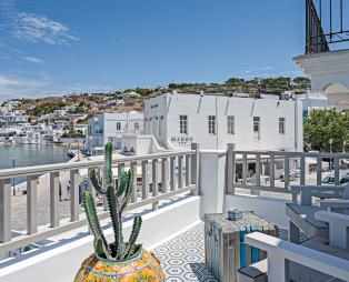 PNOE SEAFRONT RESIDENCE MYKONOS