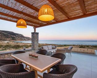 Aros Luxury Villas: Ένα διαμάντι φιλοξενίας στην Κάρπαθο